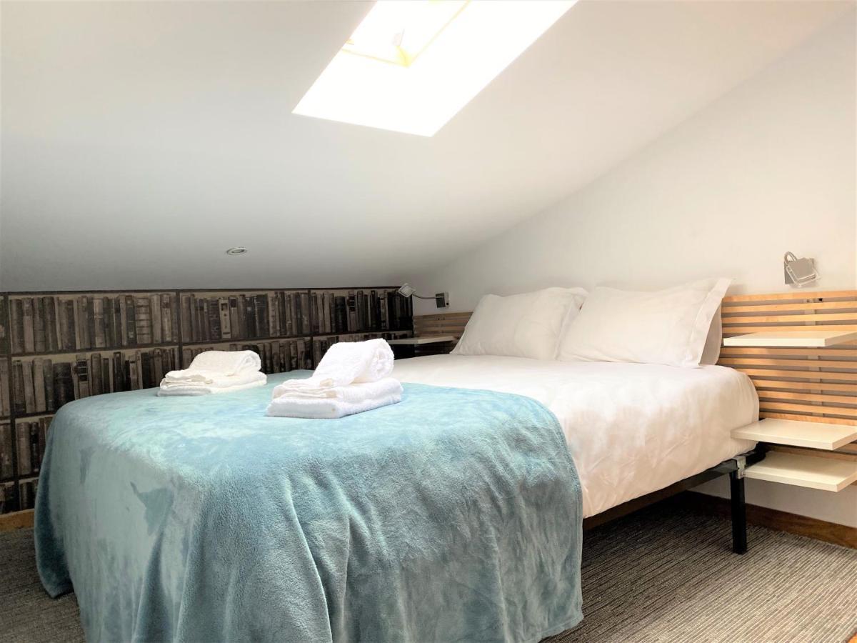 Condessa 2Bdr Duplex By Lovelystay Lisboa Extérieur photo
