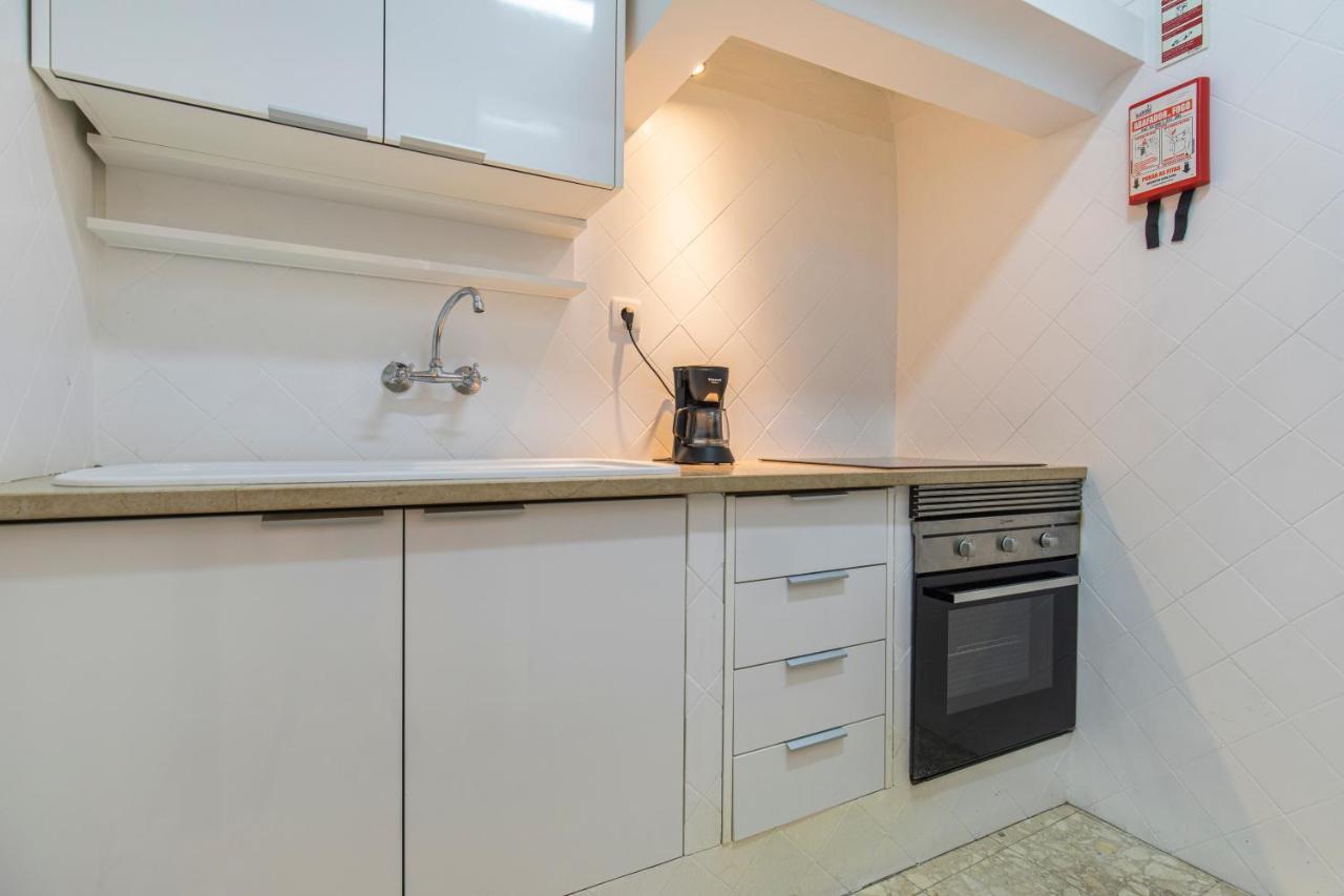 Condessa 2Bdr Duplex By Lovelystay Lisboa Extérieur photo